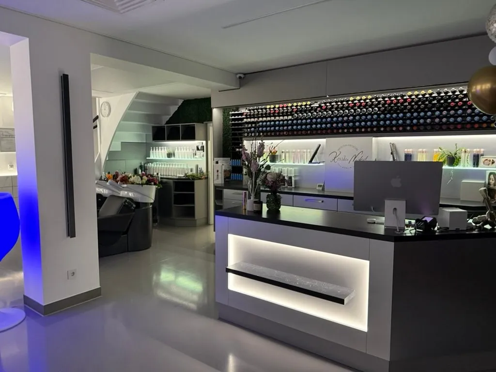 Empfang im Premium Salon Nauen